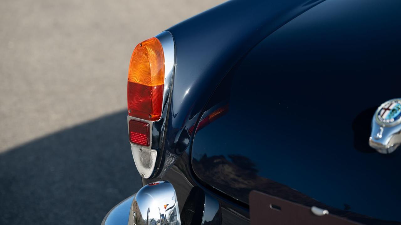1961 Alfa Romeo Giulietta Spider Veloce