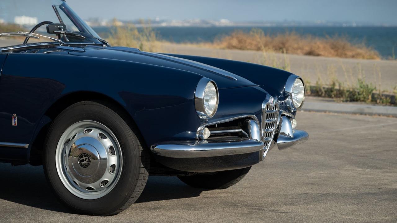 1961 Alfa Romeo Giulietta Spider Veloce