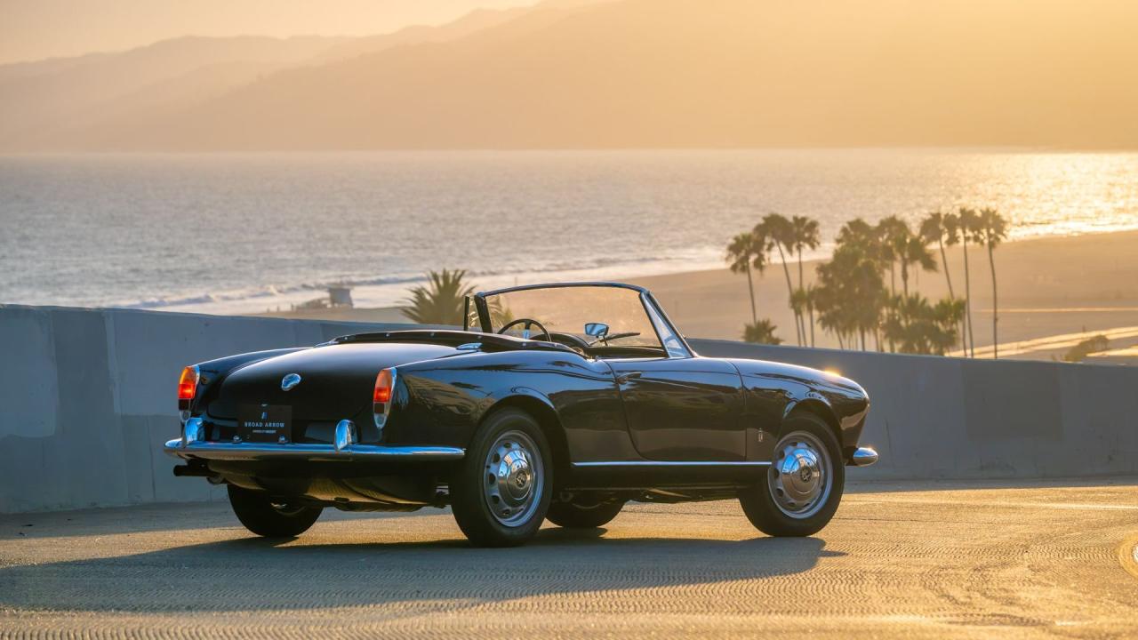 1961 Alfa Romeo Giulietta Spider Veloce