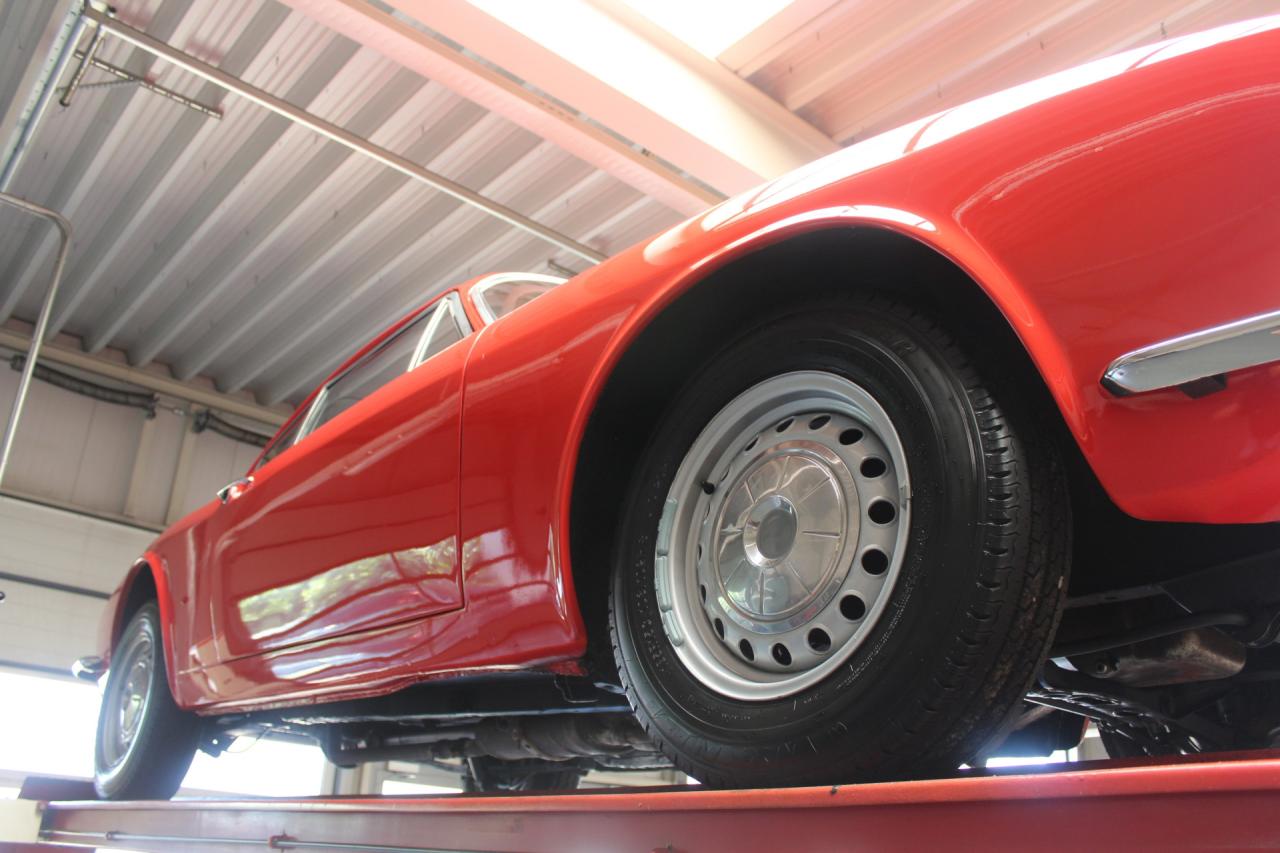 1967 Ford Osi 20M TS &ldquo;Rouge et marron fonc&eacute;&rdquo;