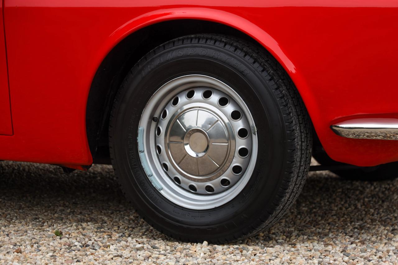 1967 Ford Osi 20M TS &ldquo;Rouge et marron fonc&eacute;&rdquo;