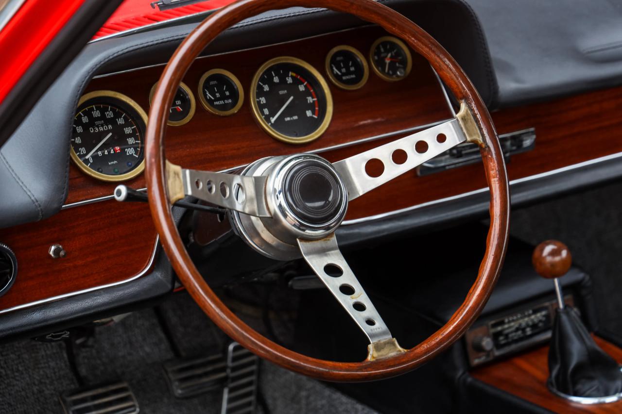 1967 Ford Osi 20M TS &ldquo;Rouge et marron fonc&eacute;&rdquo;