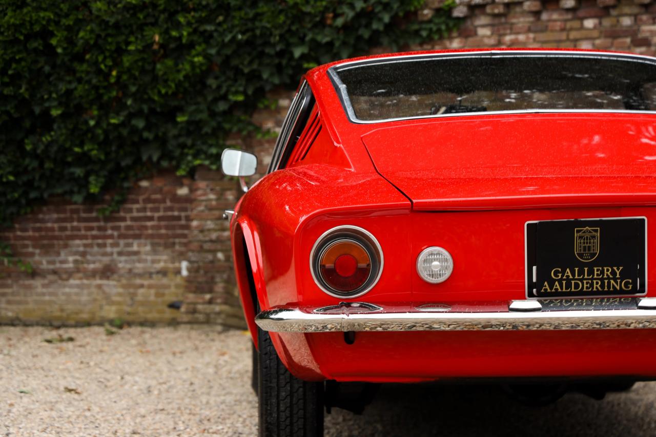 1967 Ford Osi 20M TS &ldquo;Rouge et marron fonc&eacute;&rdquo;