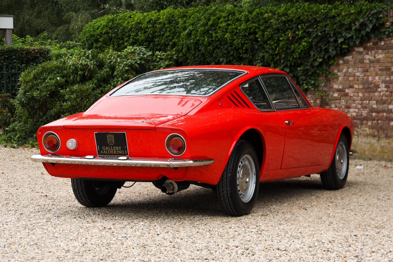 1967 Ford Osi 20M TS &ldquo;Rouge et marron fonc&eacute;&rdquo;