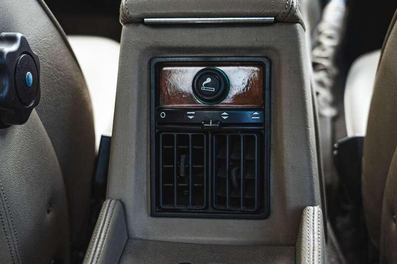 1987 Daimler XJ40