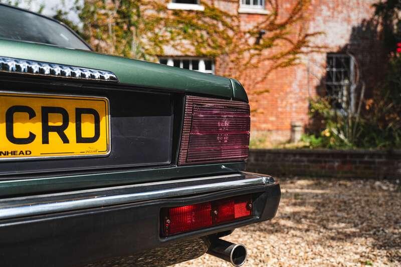 1987 Daimler XJ40