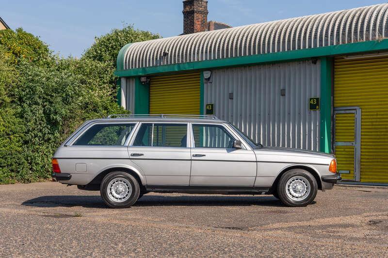 1986 Mercedes - Benz 280TE
