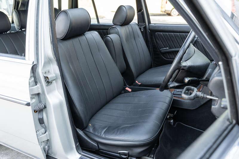 1986 Mercedes - Benz 280TE