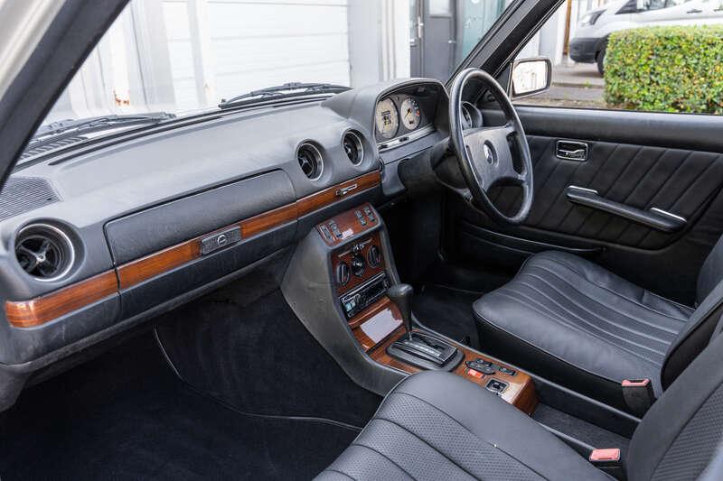 1986 Mercedes - Benz 280TE