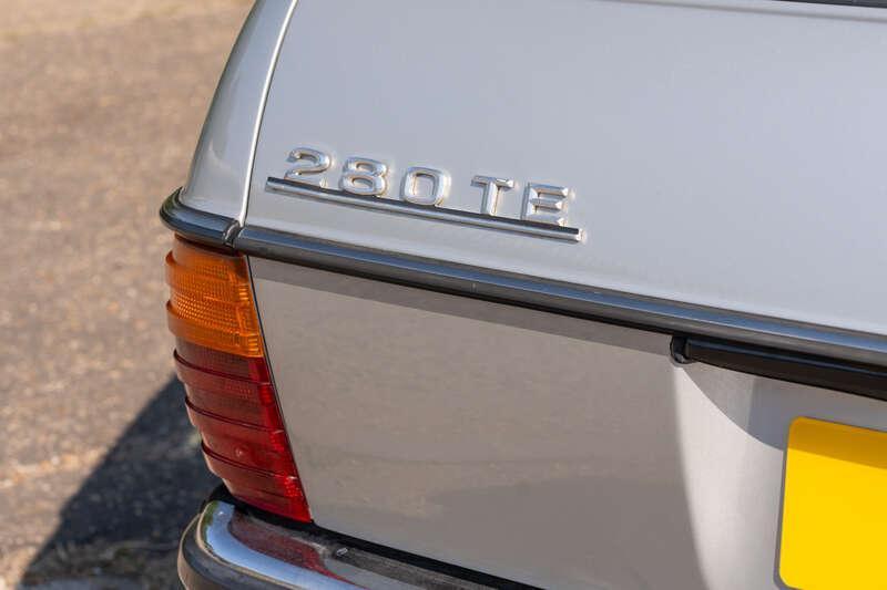 1986 Mercedes - Benz 280TE