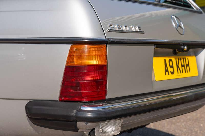 1986 Mercedes - Benz 280TE