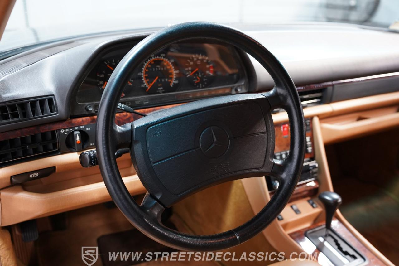 1991 Mercedes - Benz 560SEC