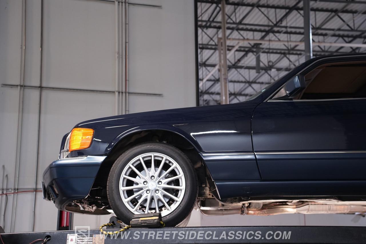 1991 Mercedes - Benz 560SEC