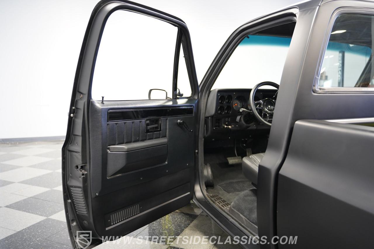 1983 Chevrolet C30 LS Restomod