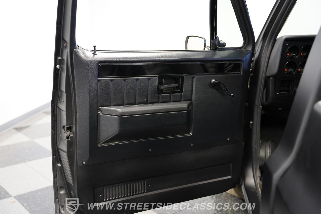 1983 Chevrolet C30 LS Restomod