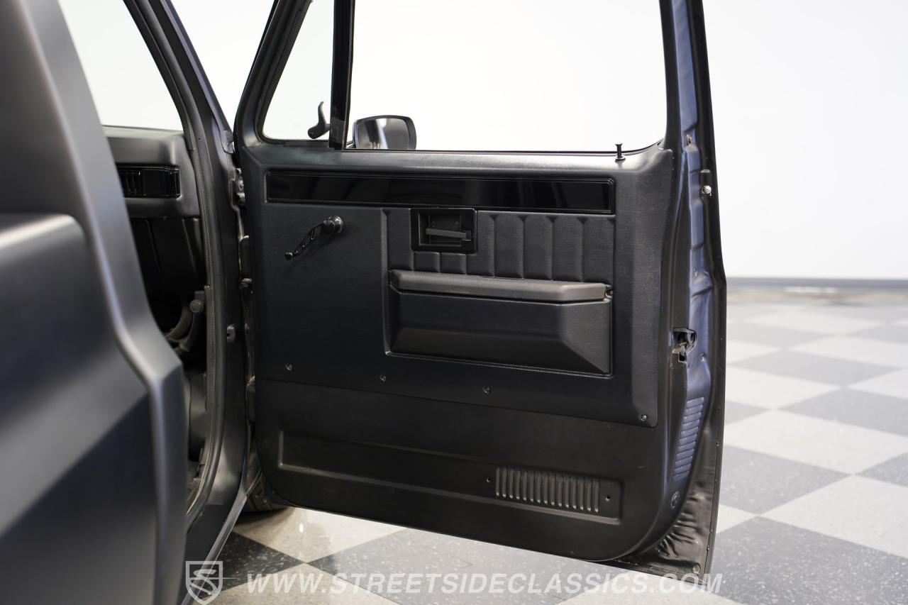 1983 Chevrolet C30 LS Restomod