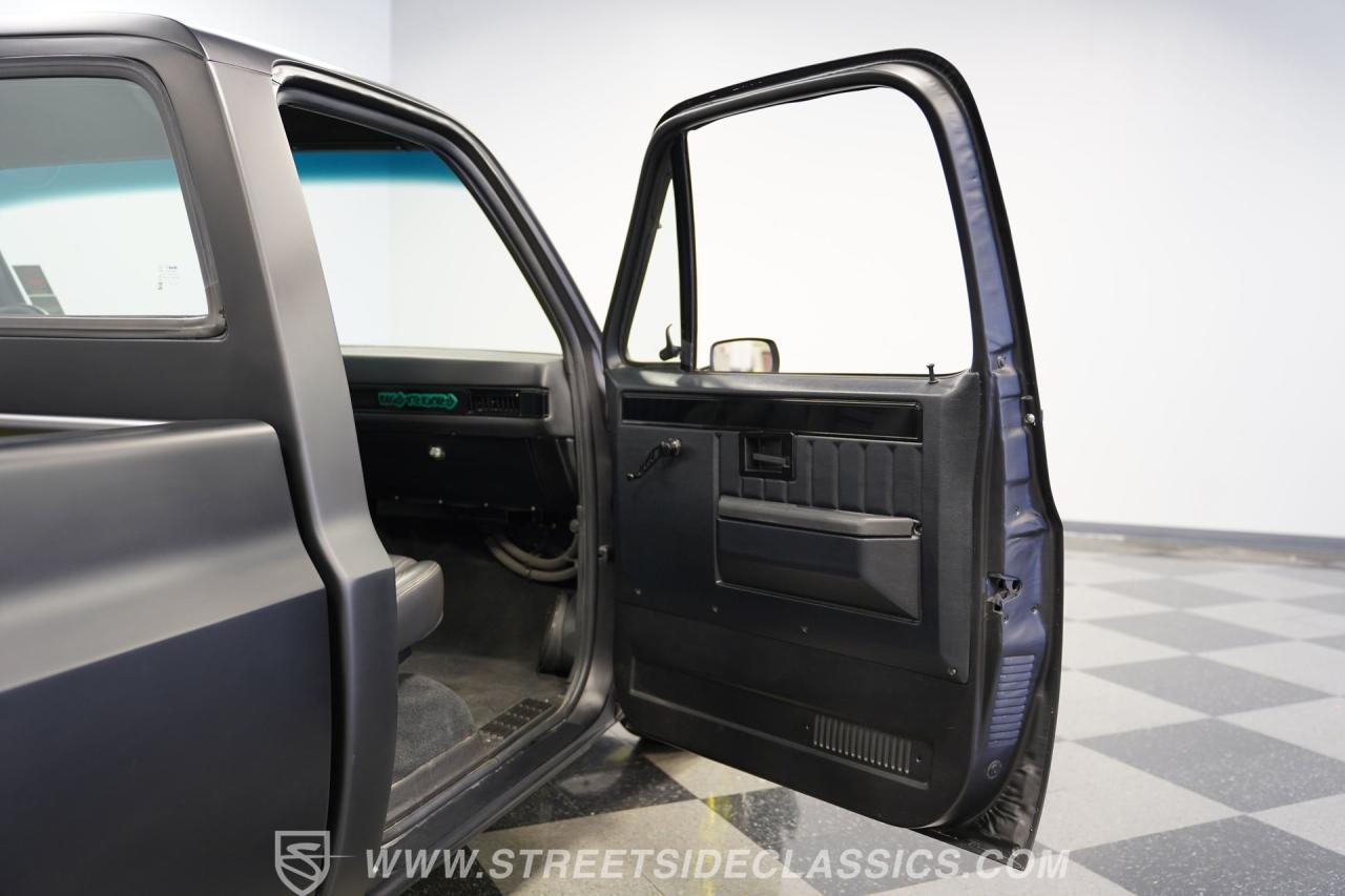 1983 Chevrolet C30 LS Restomod