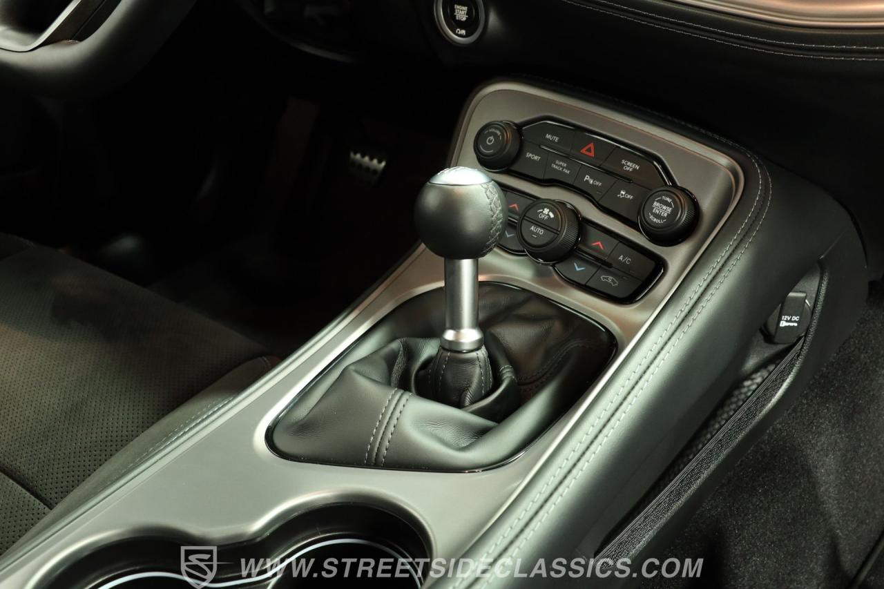 2023 Dodge Challenger R/T Shaker Edition
