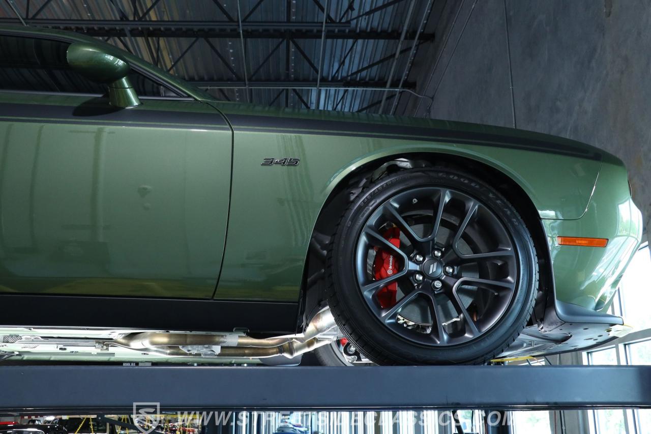 2023 Dodge Challenger R/T Shaker Edition