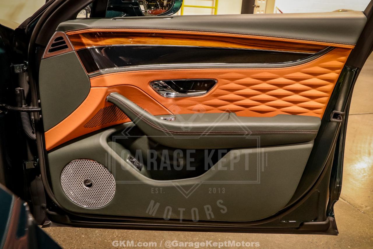 2023 Bentley Flying Spur