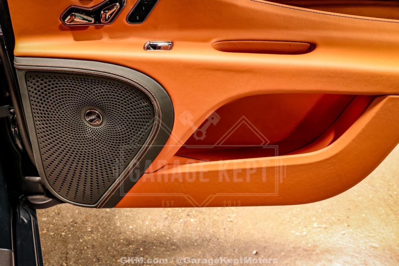 2023 Bentley Flying Spur