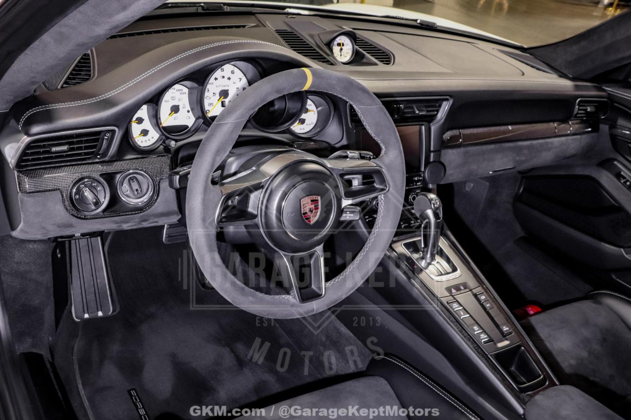 2016 Porsche 911