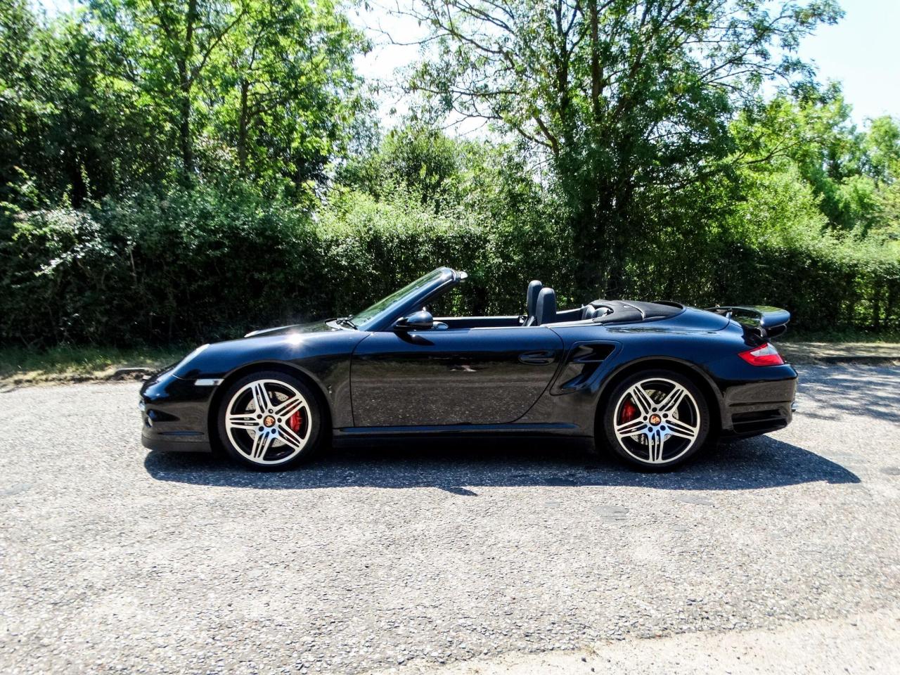 2007 Porsche 3.6 997 Turbo Cabriolet Tiptronic S AWD 2dr
