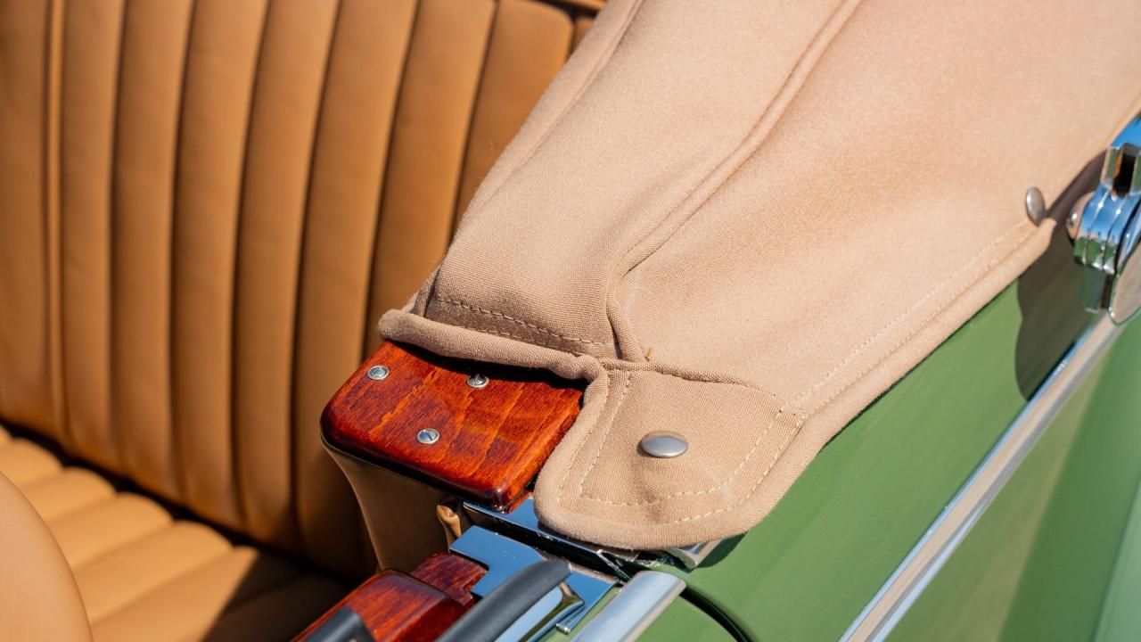 1947 Talbot T26 Record Cabriolet d'Usine