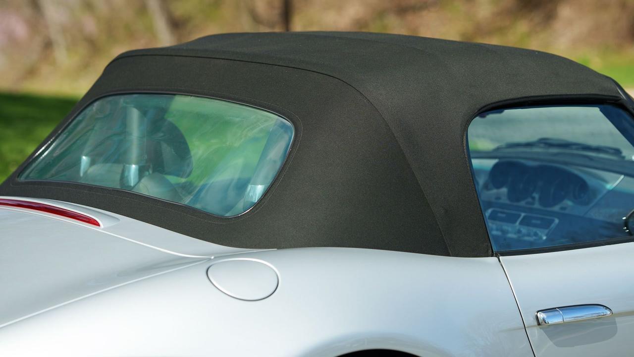 2001 BMW Z8