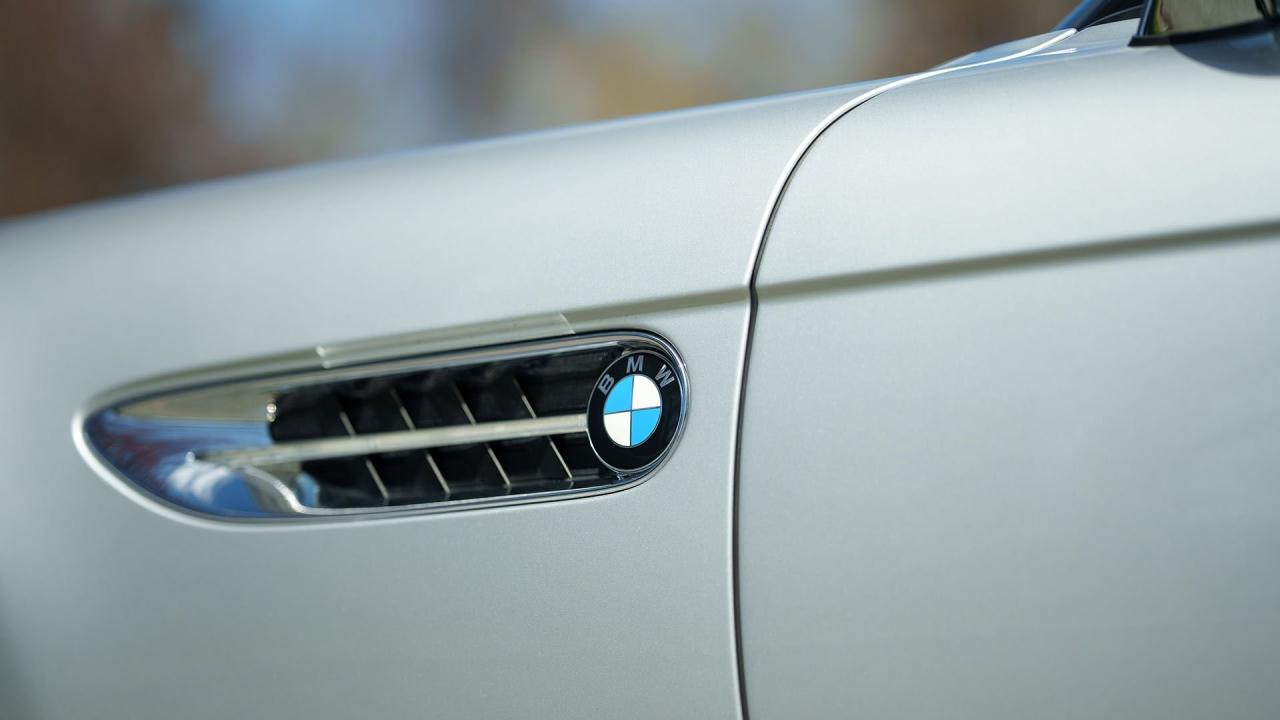 2001 BMW Z8