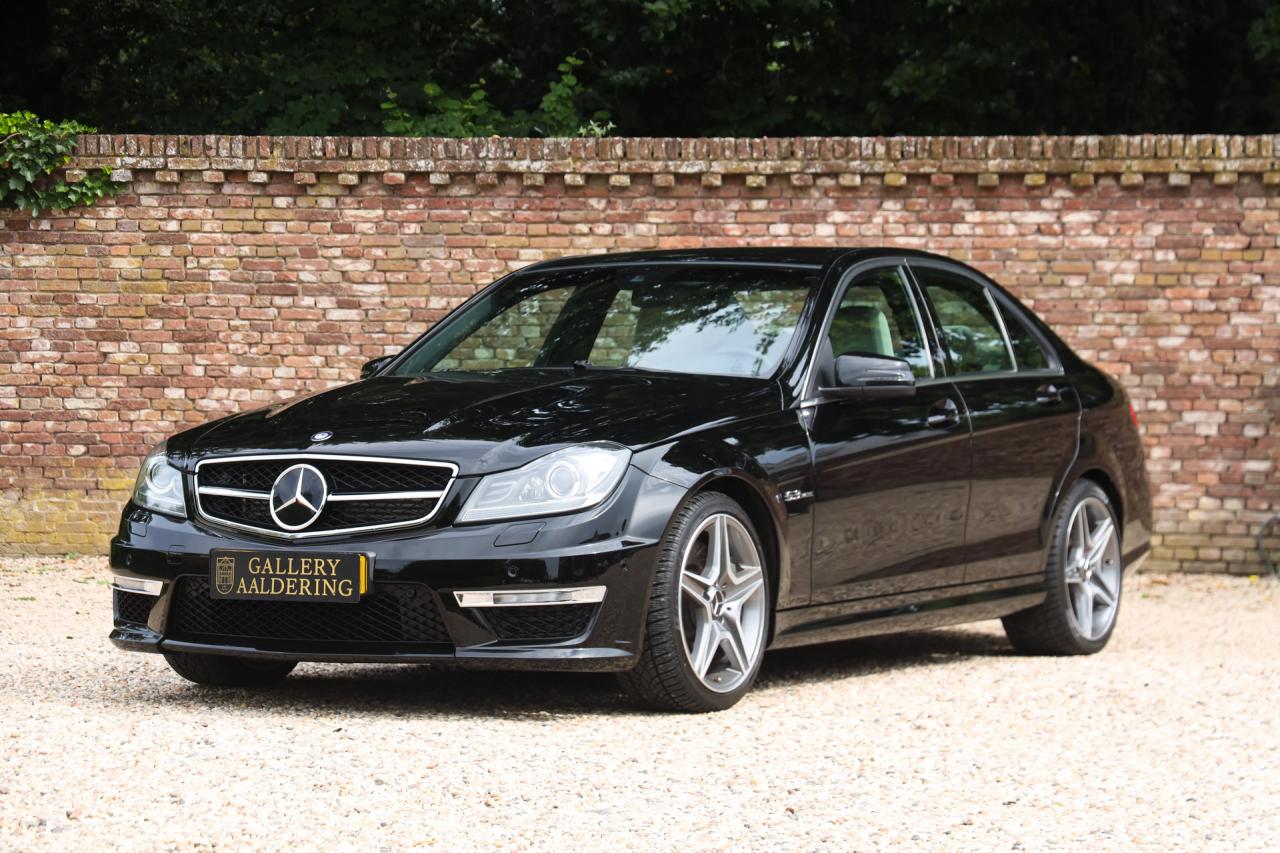 2012 Mercedes - Benz C 63 AMG Designo Porcelain Interior &ldquo;Less than 21.000 kms&rdquo;