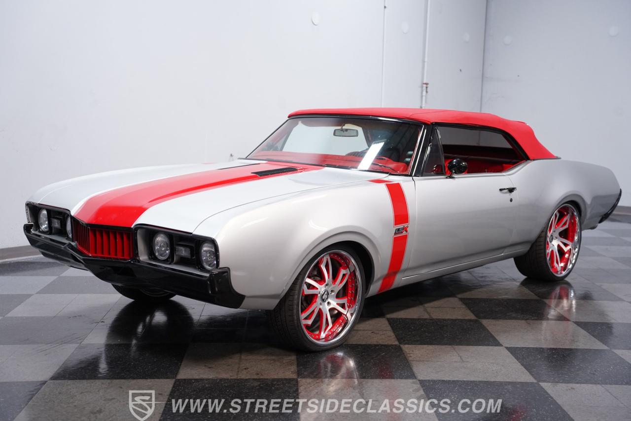 1968 Oldsmobile Cutlass Convertible LS3 Restomod