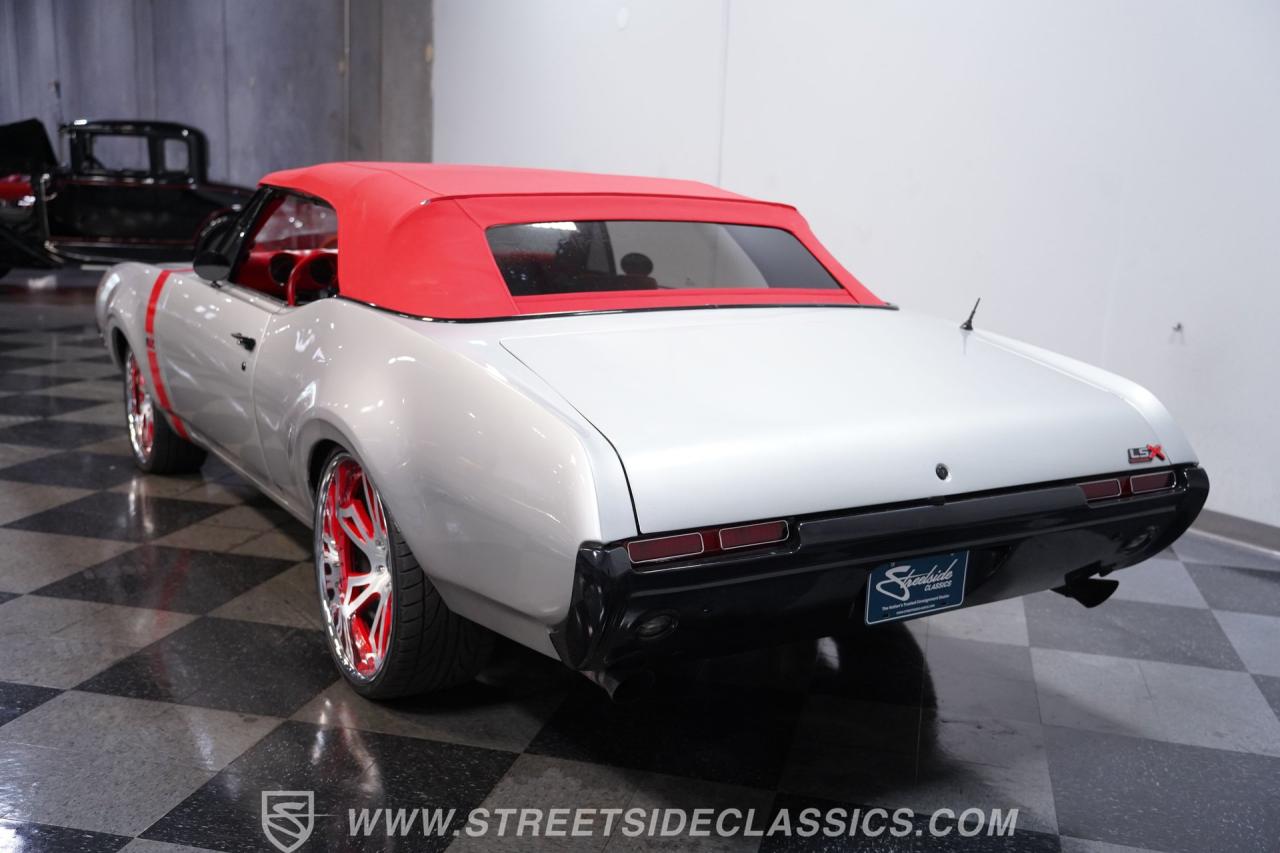 1968 Oldsmobile Cutlass Convertible LS3 Restomod