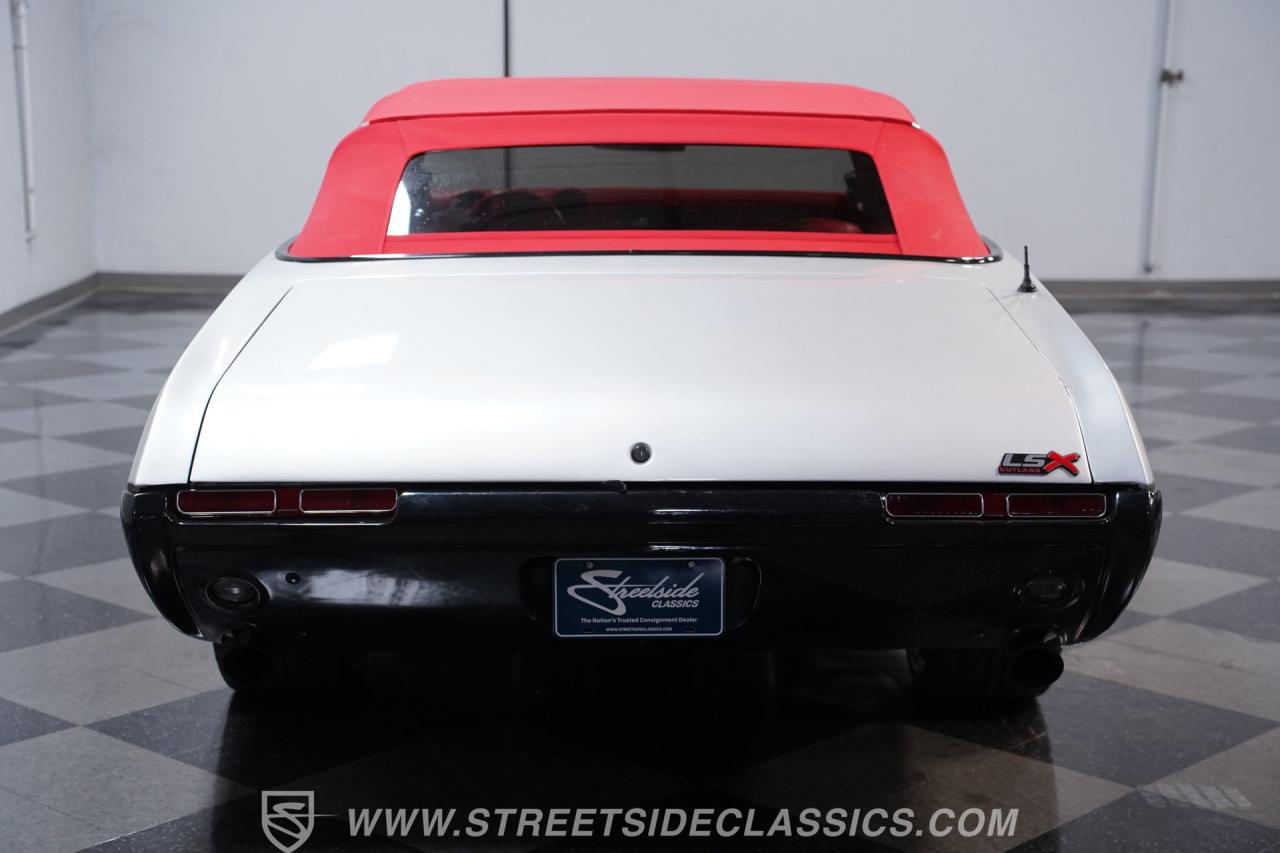 1968 Oldsmobile Cutlass Convertible LS3 Restomod