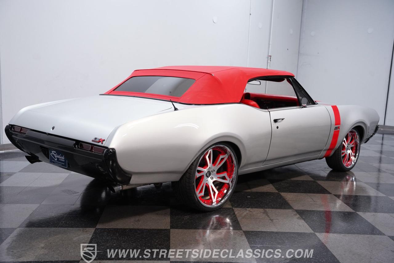 1968 Oldsmobile Cutlass Convertible LS3 Restomod