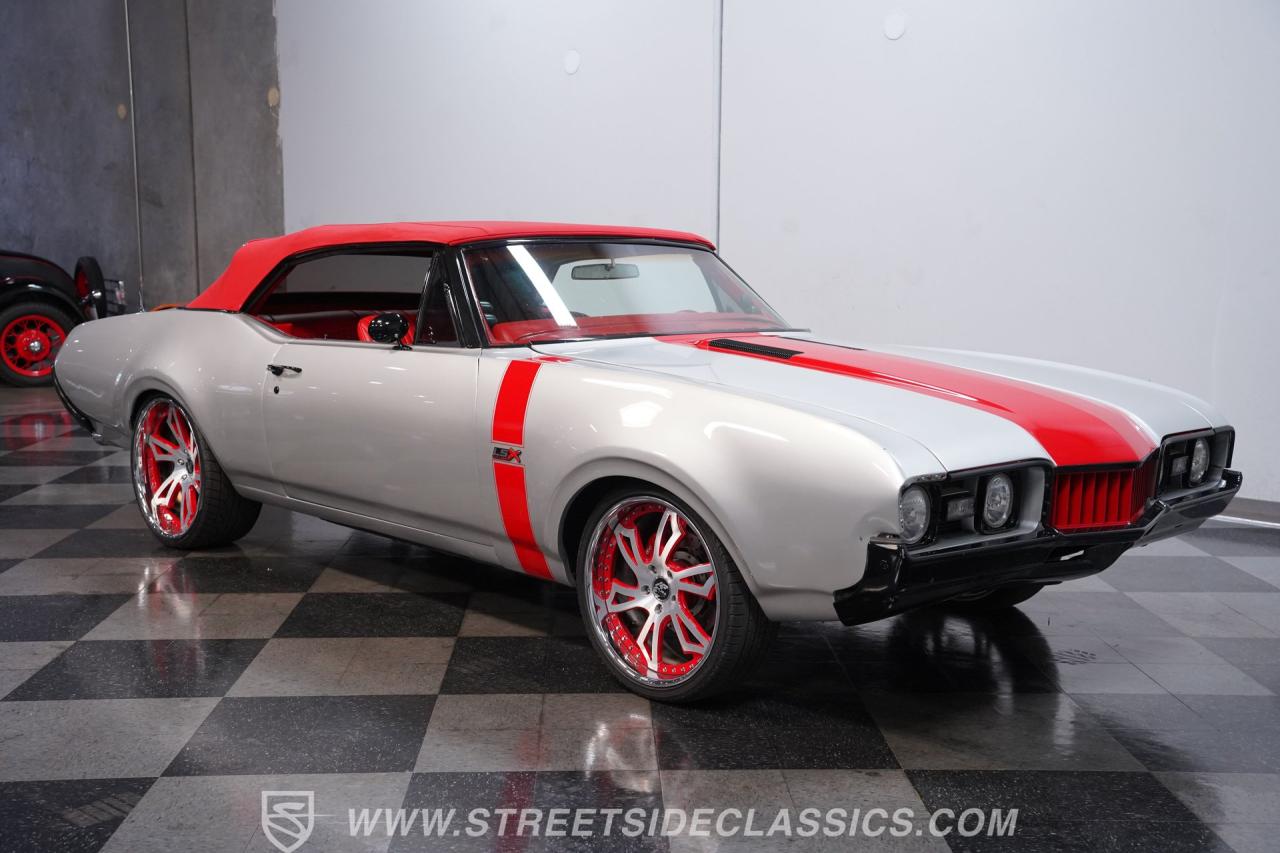 1968 Oldsmobile Cutlass Convertible LS3 Restomod