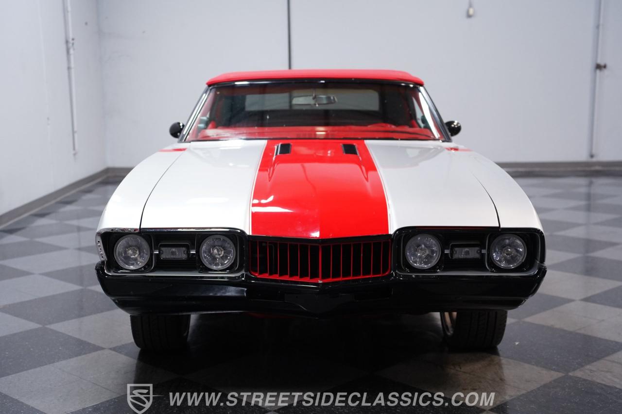 1968 Oldsmobile Cutlass Convertible LS3 Restomod