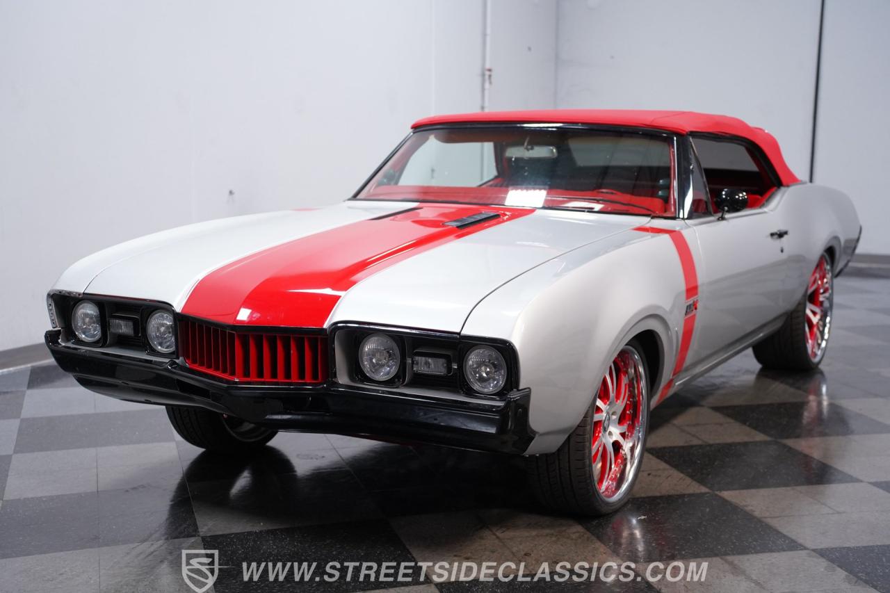 1968 Oldsmobile Cutlass Convertible LS3 Restomod