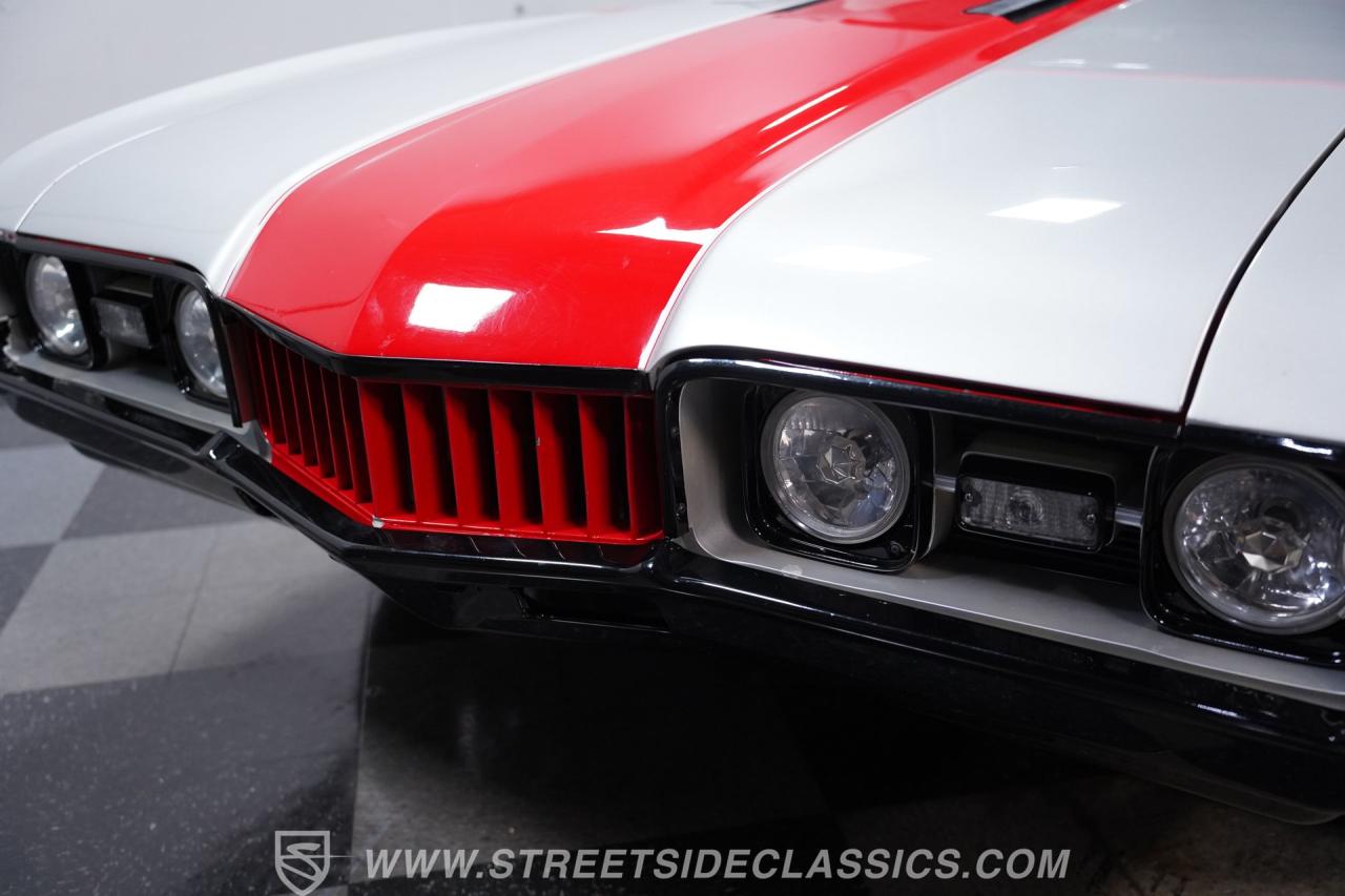 1968 Oldsmobile Cutlass Convertible LS3 Restomod