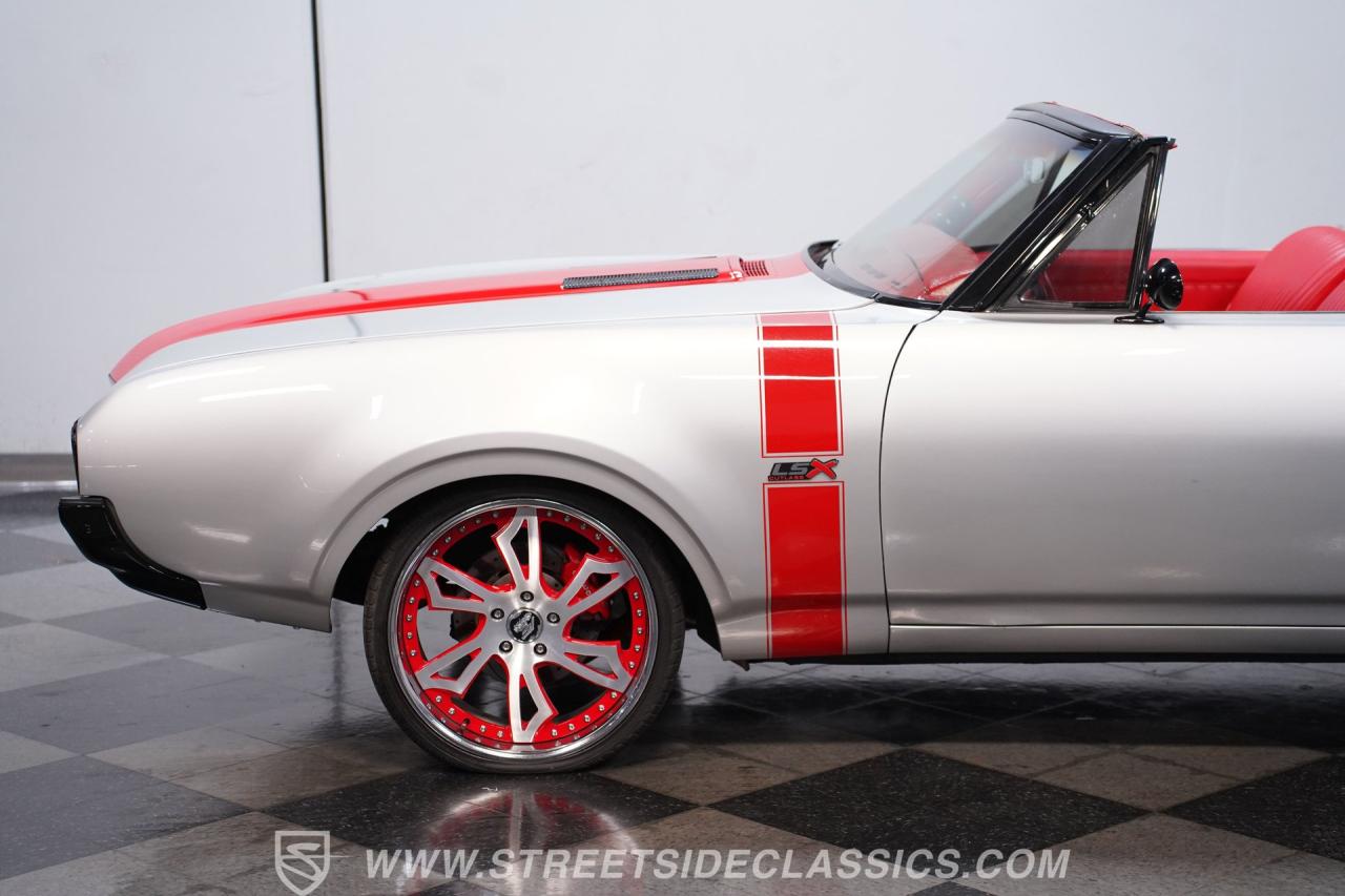 1968 Oldsmobile Cutlass Convertible LS3 Restomod