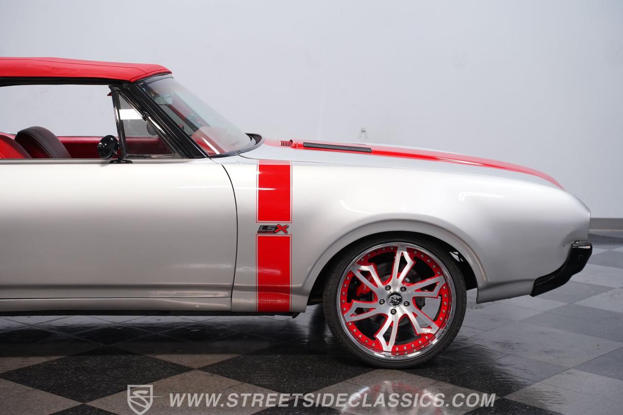 1968 Oldsmobile Cutlass Convertible LS3 Restomod