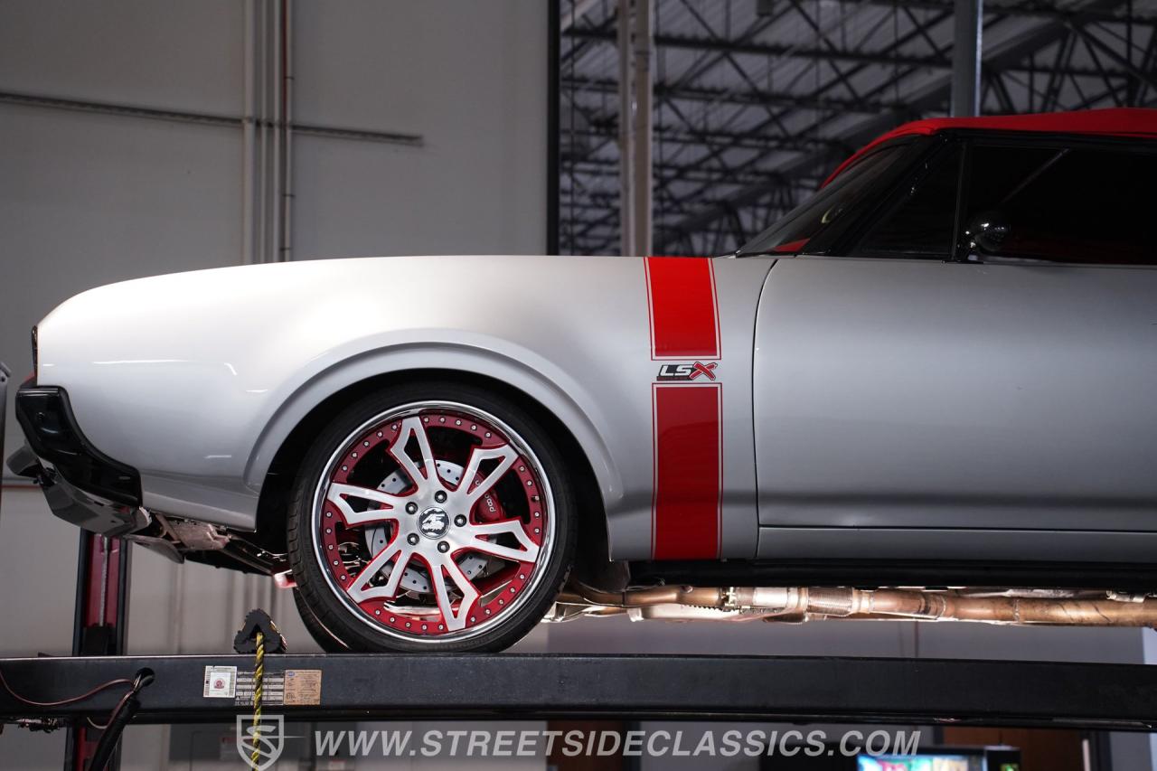 1968 Oldsmobile Cutlass Convertible LS3 Restomod