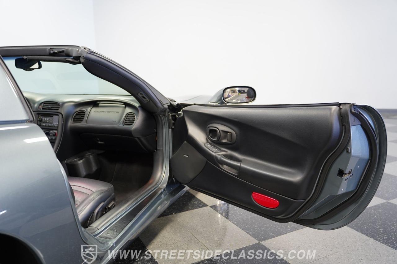 2003 Chevrolet Corvette
