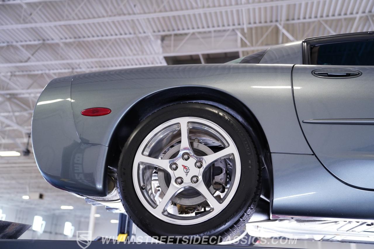 2003 Chevrolet Corvette