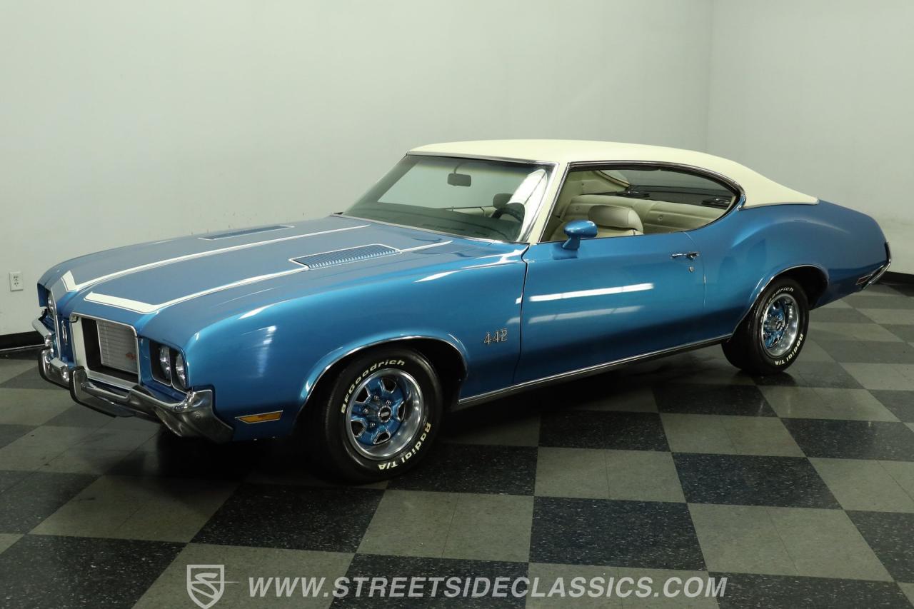1972 Oldsmobile Cutlass 442 Tribute