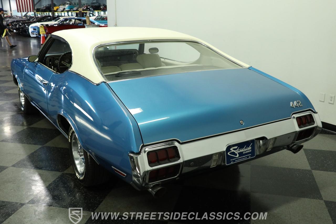 1972 Oldsmobile Cutlass 442 Tribute