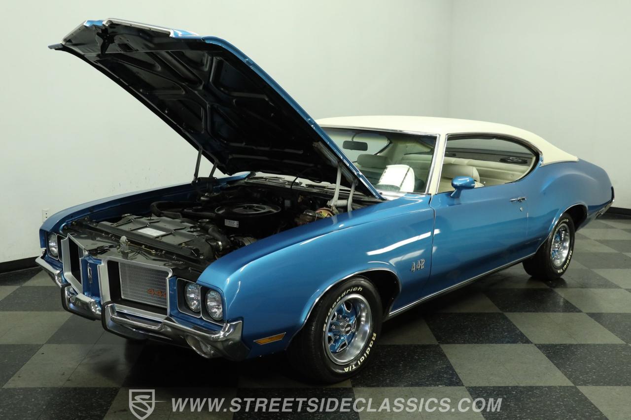 1972 Oldsmobile Cutlass 442 Tribute
