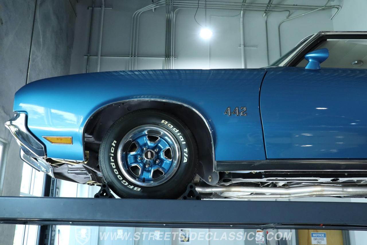 1972 Oldsmobile Cutlass 442 Tribute