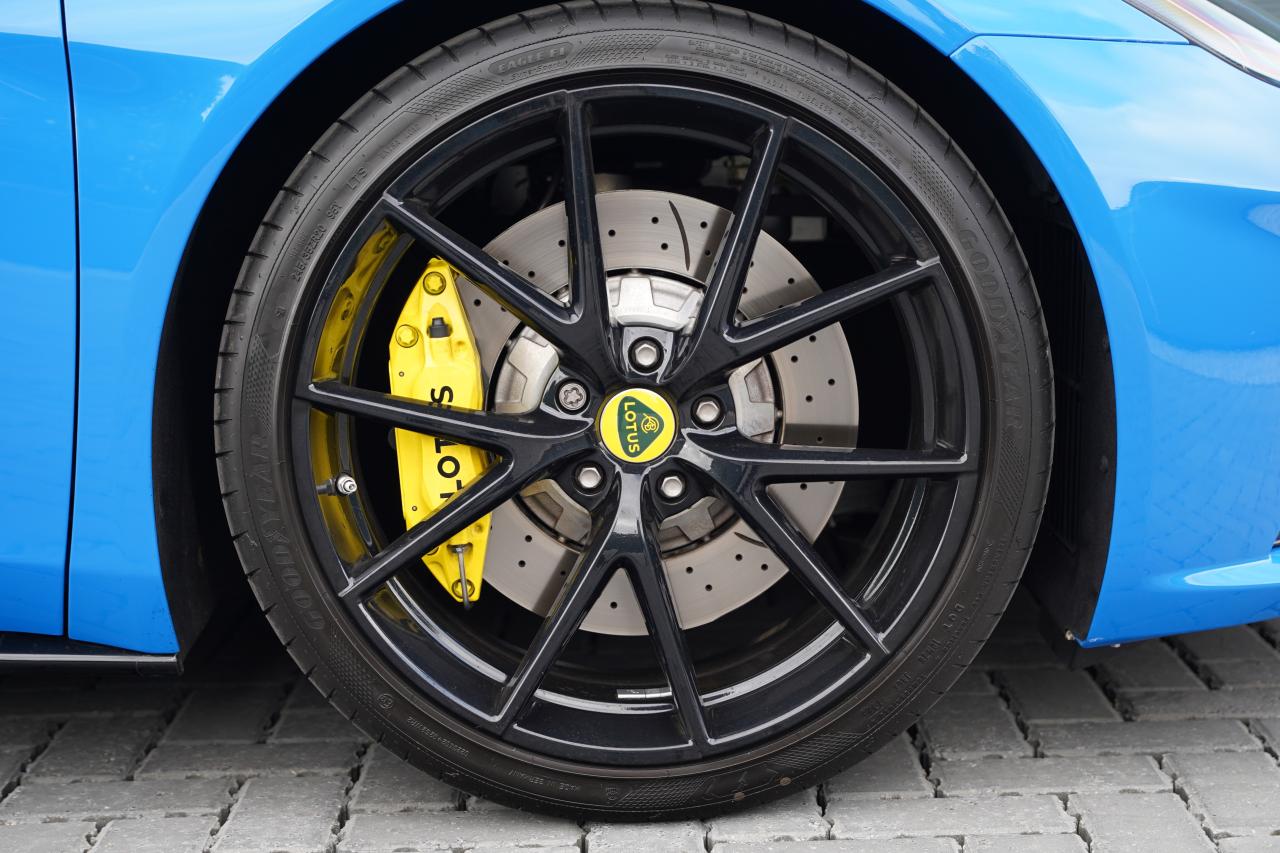 2023 Lotus Emira