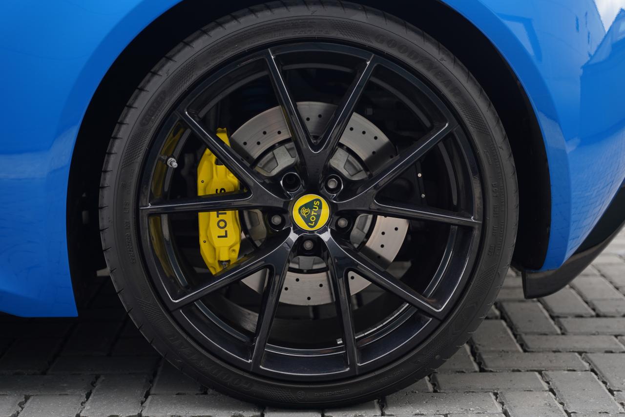 2023 Lotus Emira